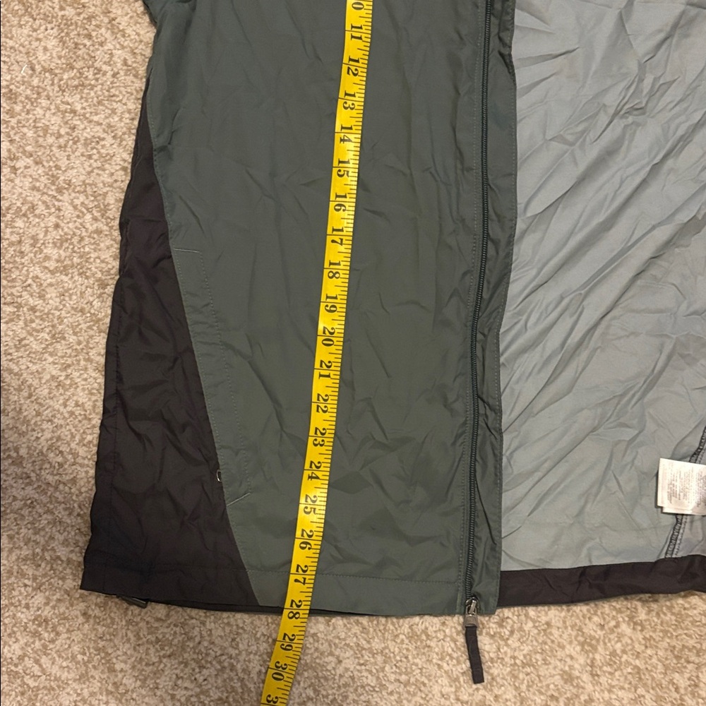 Columbia Jacket - Picture 9 of 9